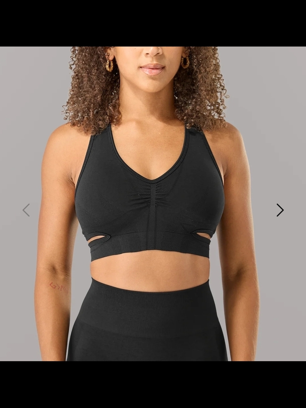 Stratus Seamless Black V-Neck Sports Bra - Black